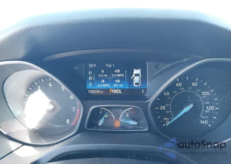 2016 Ford Focus Se z USA, uszkodzony, nr VIN 1FADP3F26GL272638